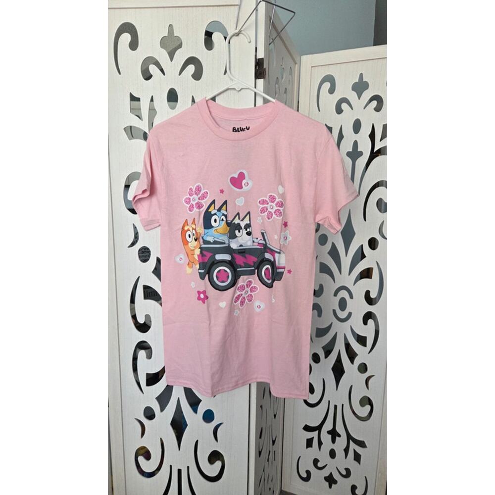 Bluey Girls Kids Medium Pink Graphic Tee Car Flowers Youth M NWT Cotton